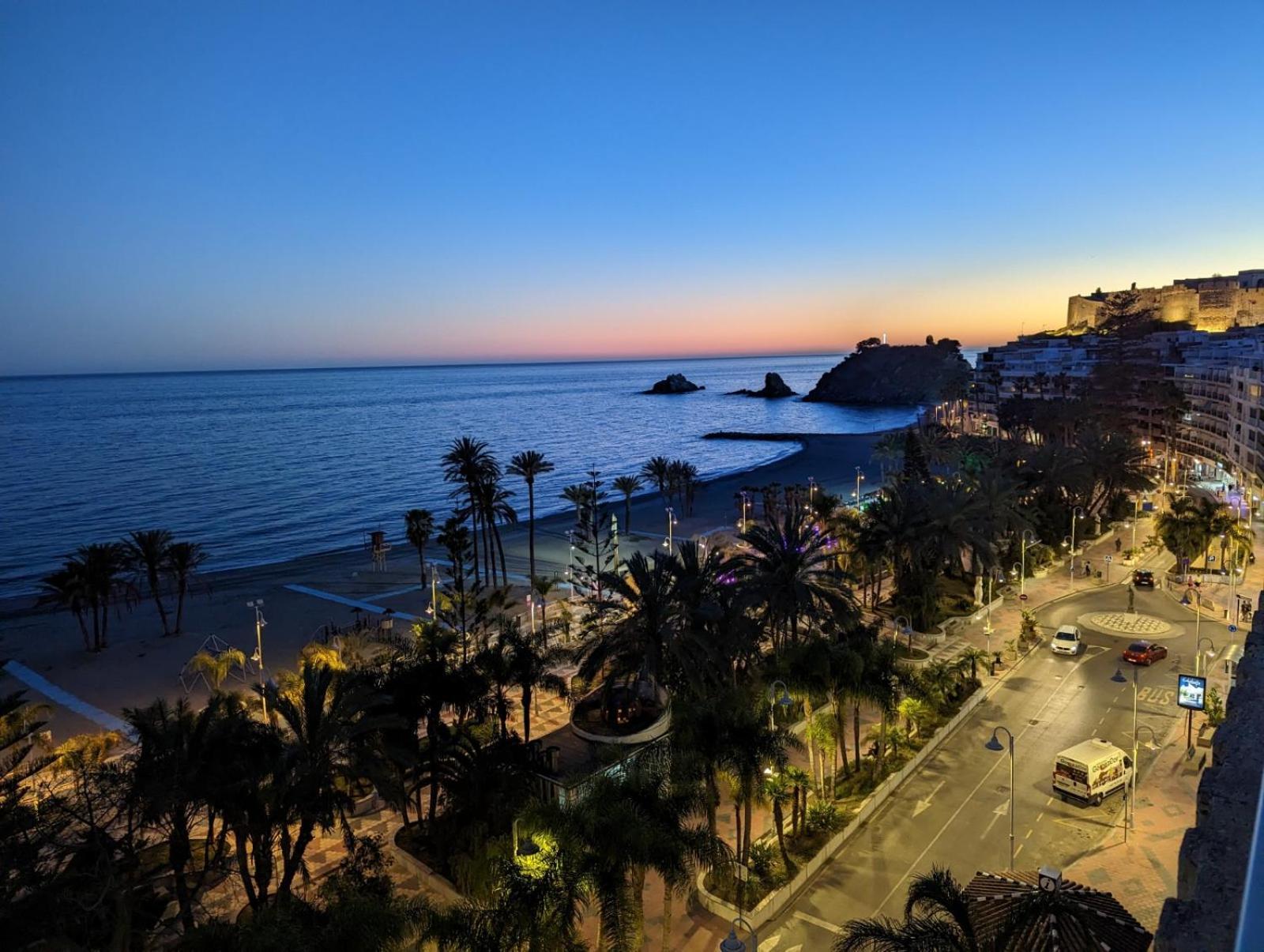 Casa Mare Apartamento En Primera Linea De Playa Almuñécar Εξωτερικό φωτογραφία